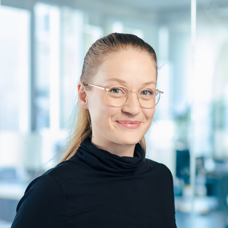 Portrait Foto der Autorin Marie Beckmann