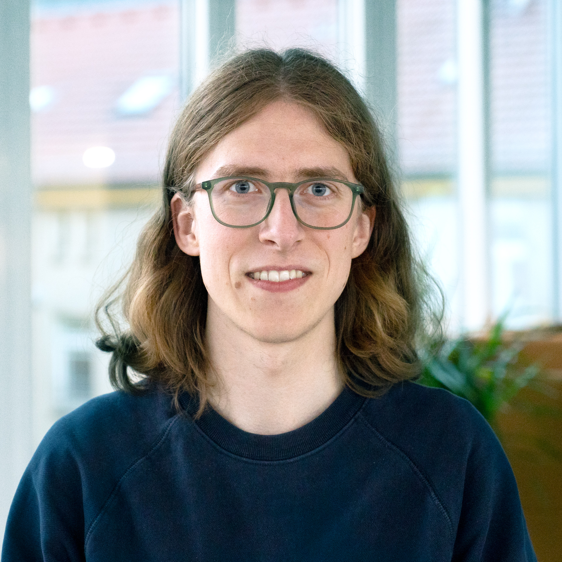Portrait picture of the author Malte Laukötter