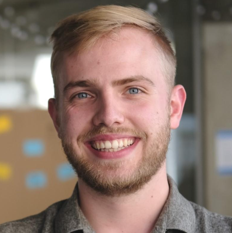 A portrait photo of Chris Schmitz