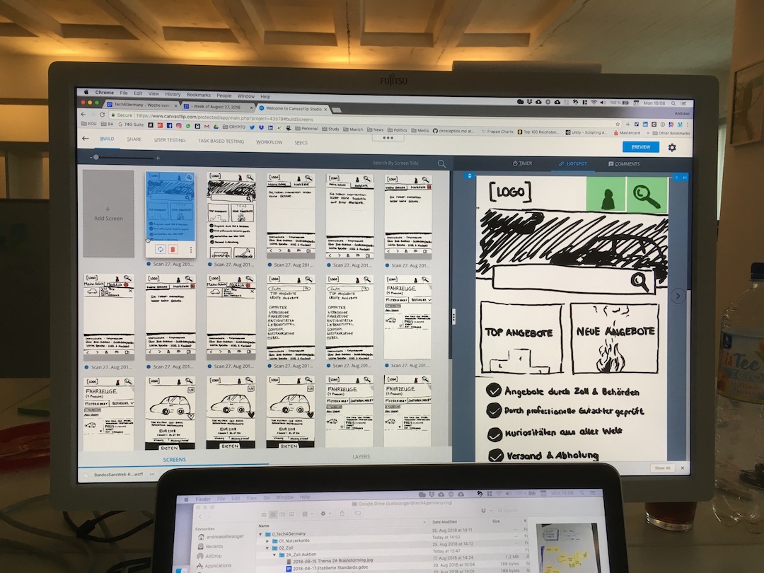 Prototyp einer Webseite auf einem Monitor
