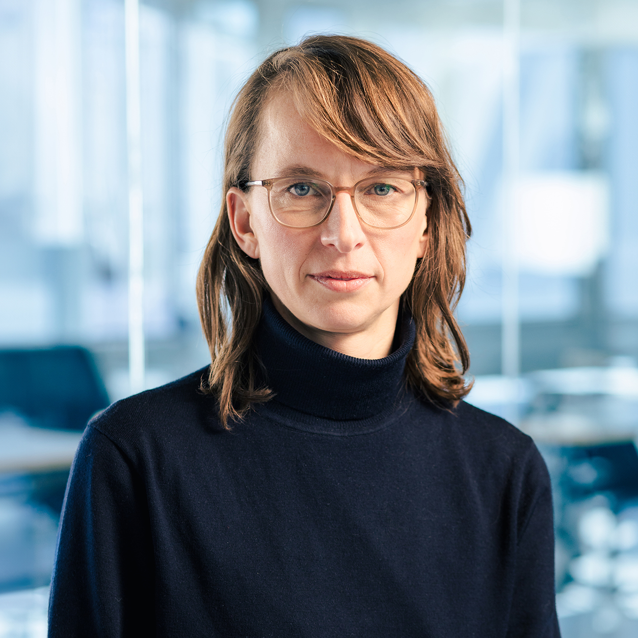 Porträtfoto von Stephanie Kaiser, CPO beim DigitalService